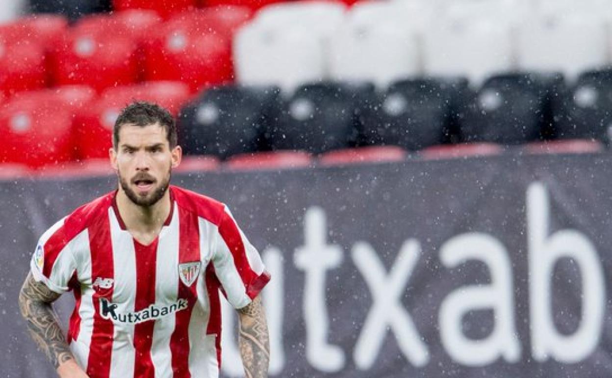 Iñigo Martínez, durante un partido con el Athletic. 