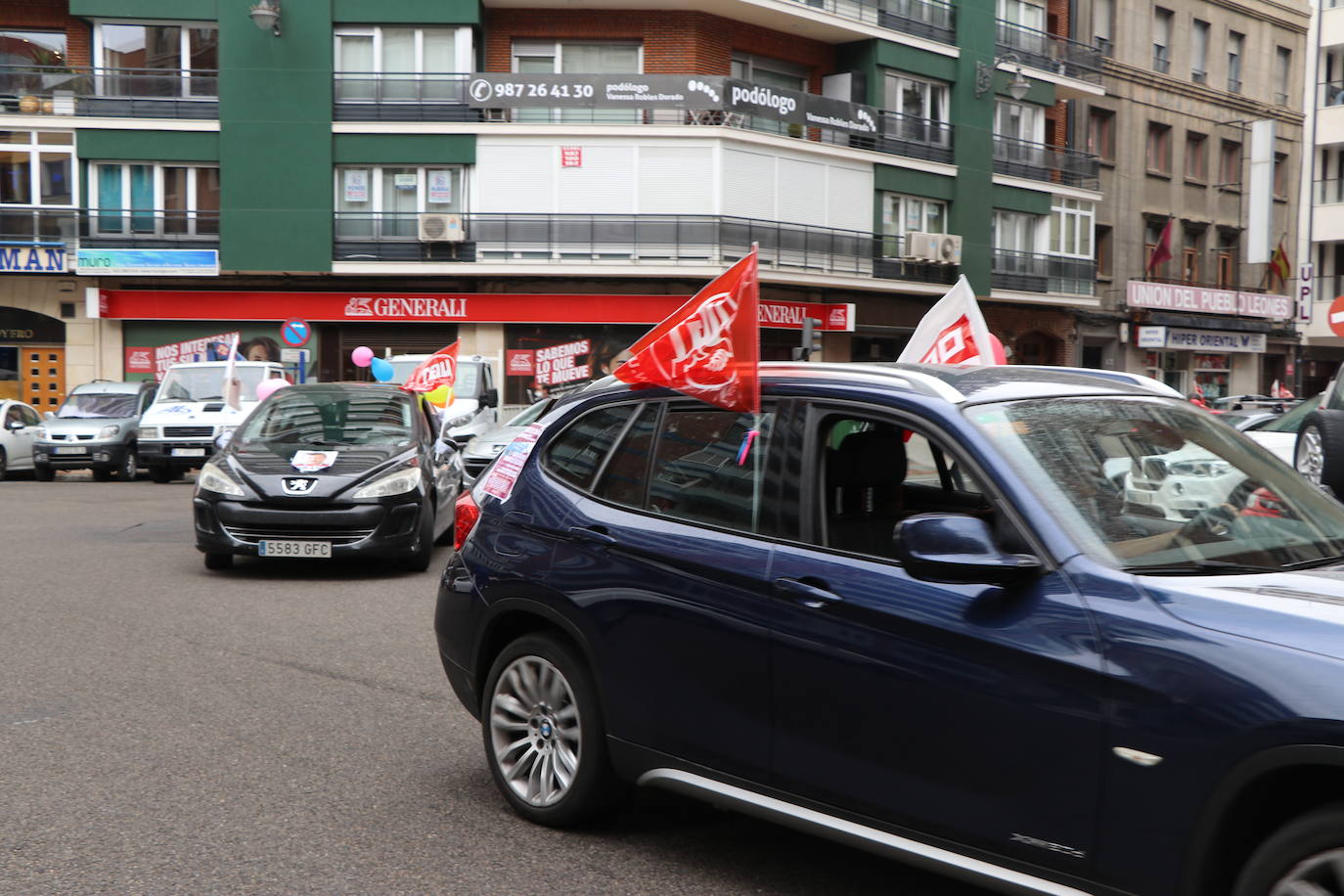 Fotos: Los trabajadores de Ovejeron vuelven a las calles