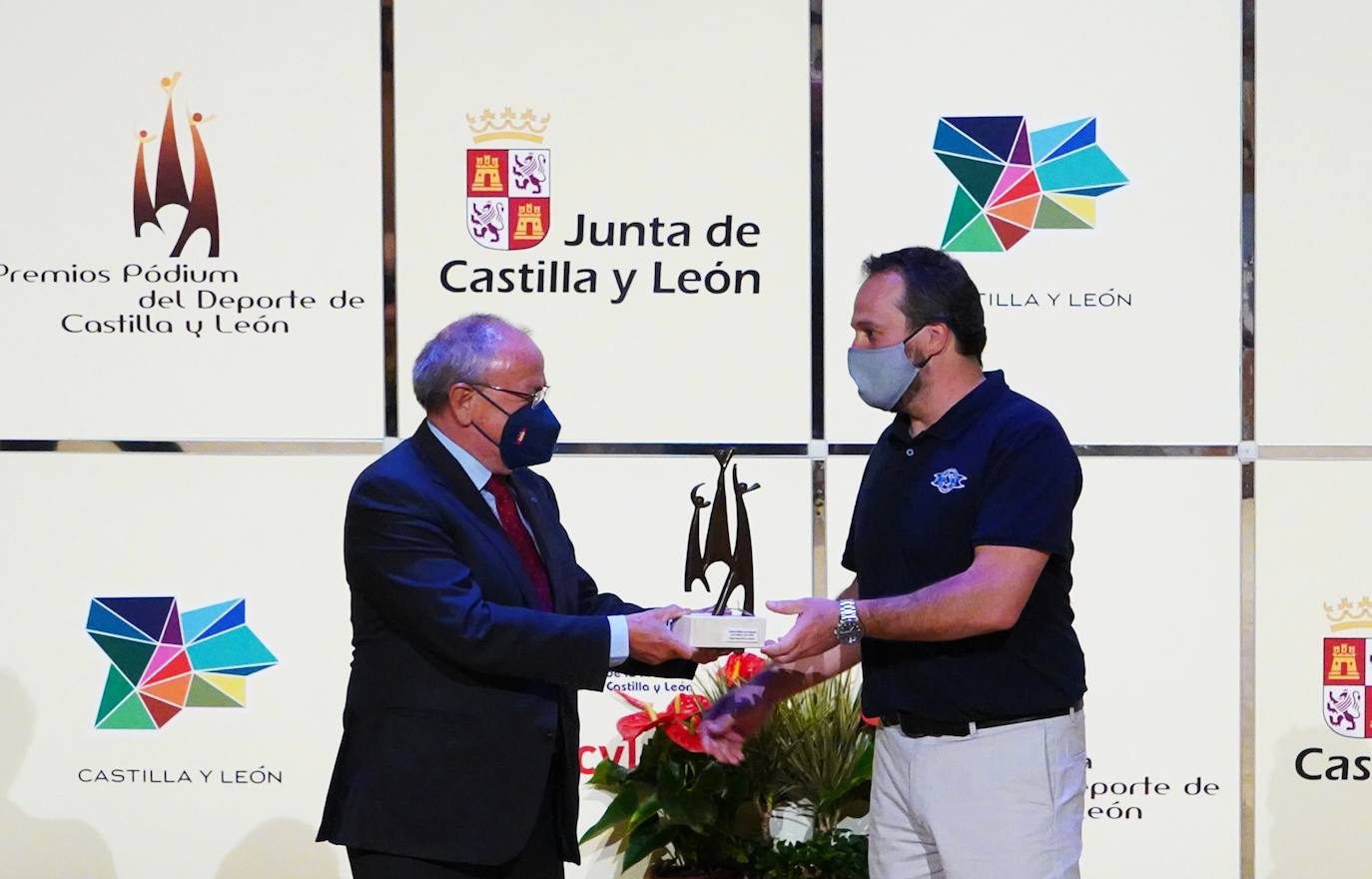 Entrega de la VIII y IX Edición de los Premio Pódium del Deporte.