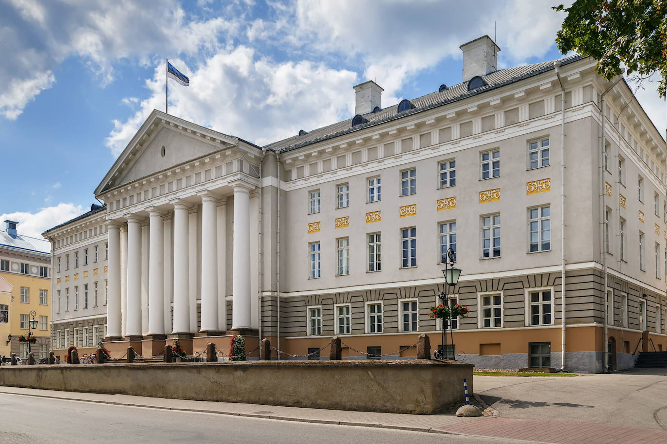 13.- UNIVERSIDAD DE TARTU (ESTONIA)