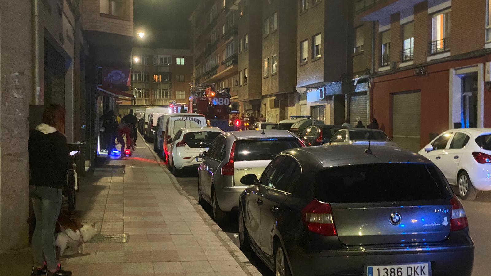 Fotos: Incendio en la calle Obispo Almarcha de León capital