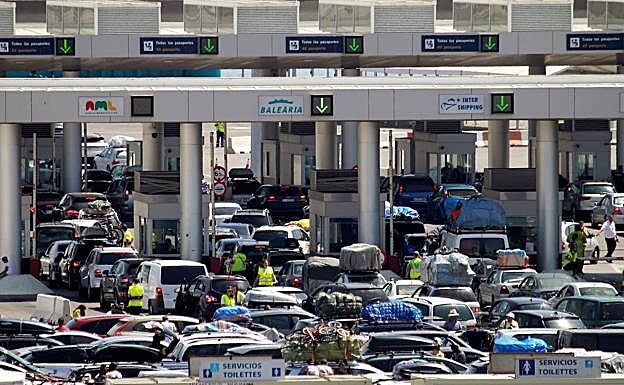 Marruecos tensa la crisis diplomática con la Operación Paso del Estrecho