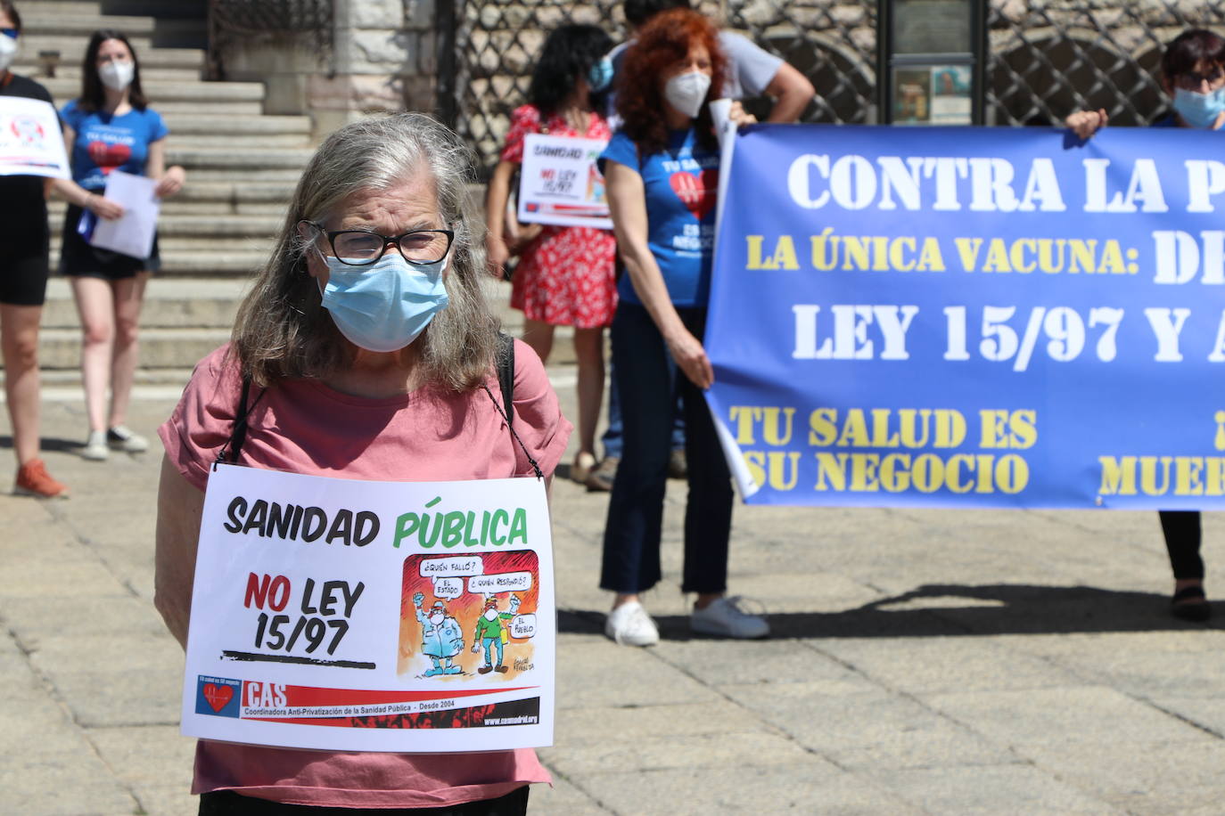 Nueva concentración en León en defensa de la sanidad pública