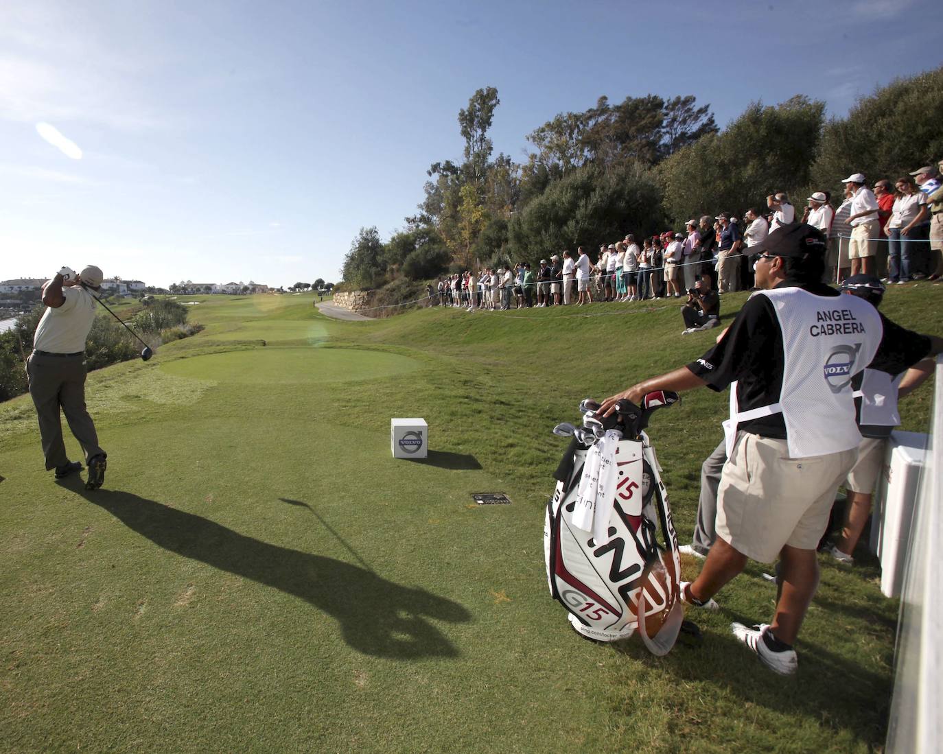 Club de golf Finca Cortesin. Está en Casares, Málaga, y es accesible a todo tipo de jugadores: los expertos y los novatos.