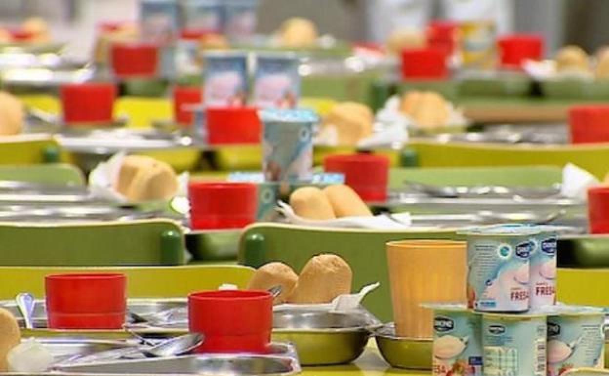 El PP pregunta a Diez si mantendrá los comedores escolares abiertos en verano como comprometió en 2015 y en 2019