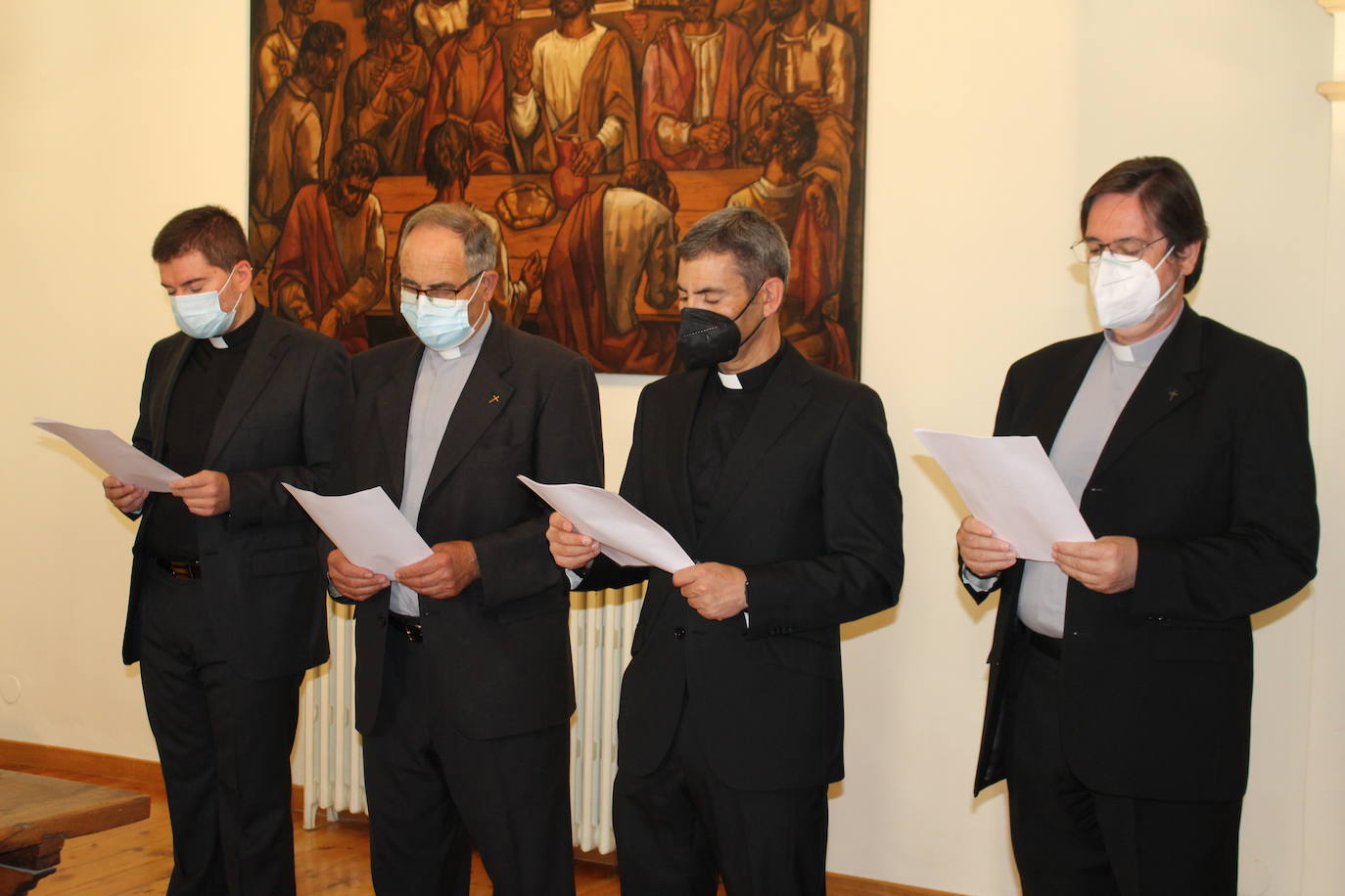 Cuatro delegados episcopales y un nuevo vicario general toman el relevo en el Consejo episcopal en un acto simbólico y cargado de recuerdo e ilusión en el Salón del Trono del Obispado de León