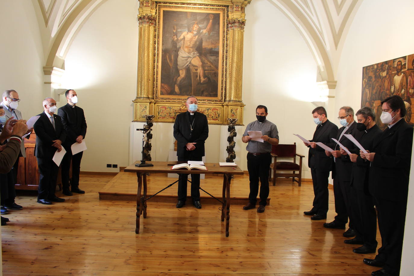 Cuatro delegados episcopales y un nuevo vicario general toman el relevo en el Consejo episcopal en un acto simbólico y cargado de recuerdo e ilusión en el Salón del Trono del Obispado de León