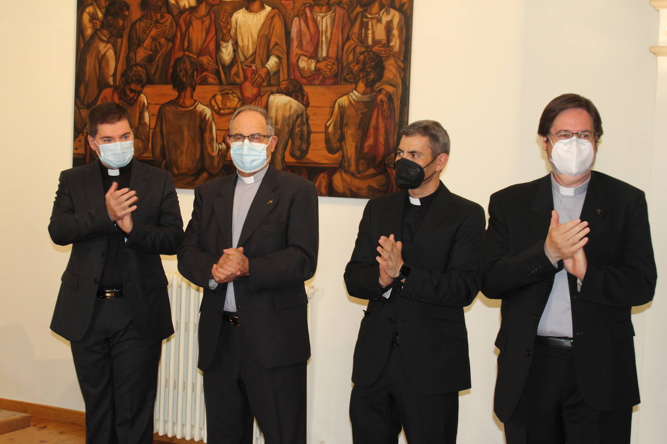 Cuatro delegados episcopales y un nuevo vicario general toman el relevo en el Consejo episcopal en un acto simbólico y cargado de recuerdo e ilusión en el Salón del Trono del Obispado de León