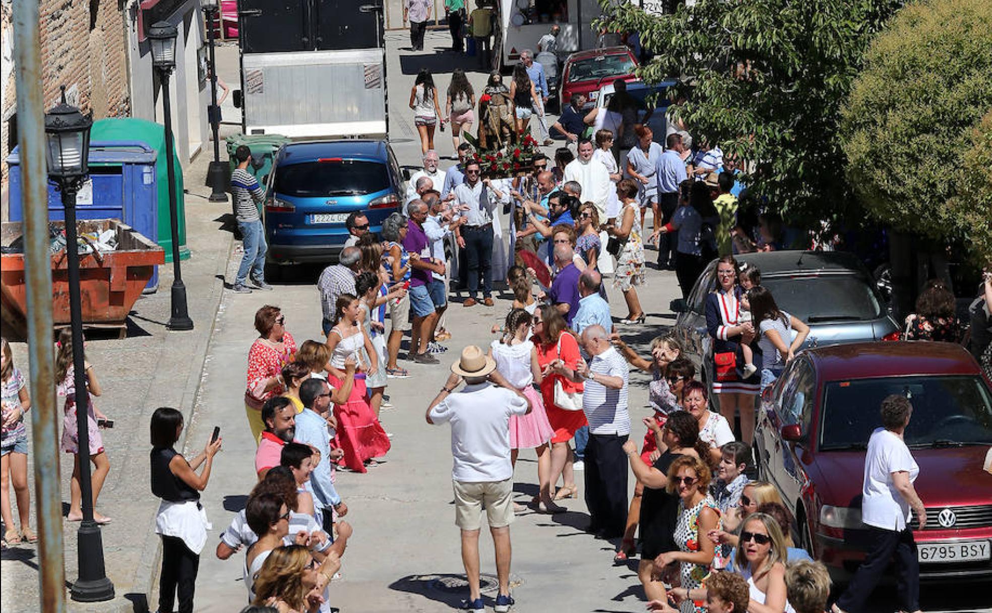 Procesión de San Roque del año 2019 en Pollos.