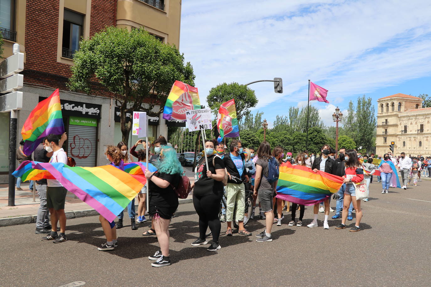 Fotos: Manifestación del día del orgullo en León