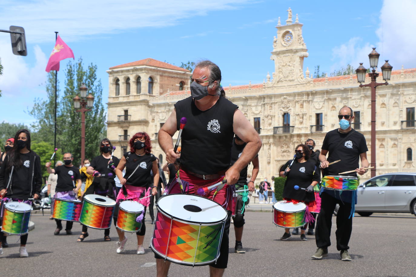 Fotos: Manifestación del día del orgullo en León