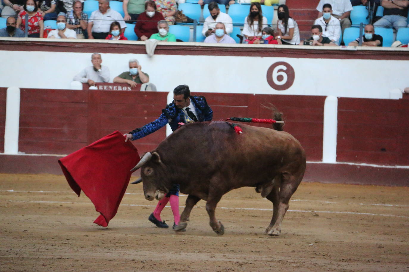 Fotos: Las mejores imágenes del Fandi en la plaza de torros de León