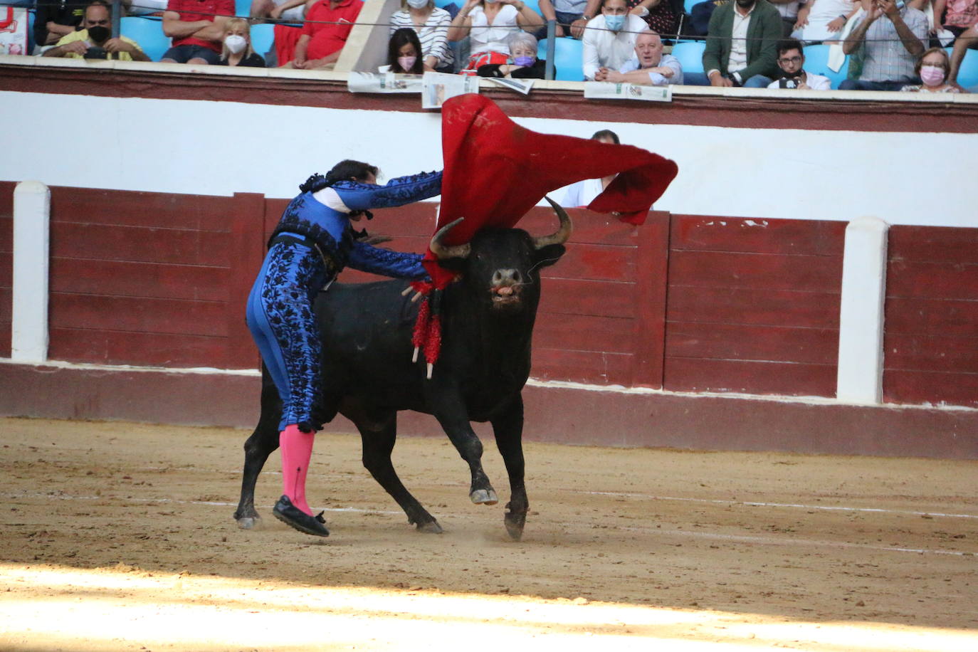 Fotos: Las mejores imágenes del Fandi en la plaza de torros de León