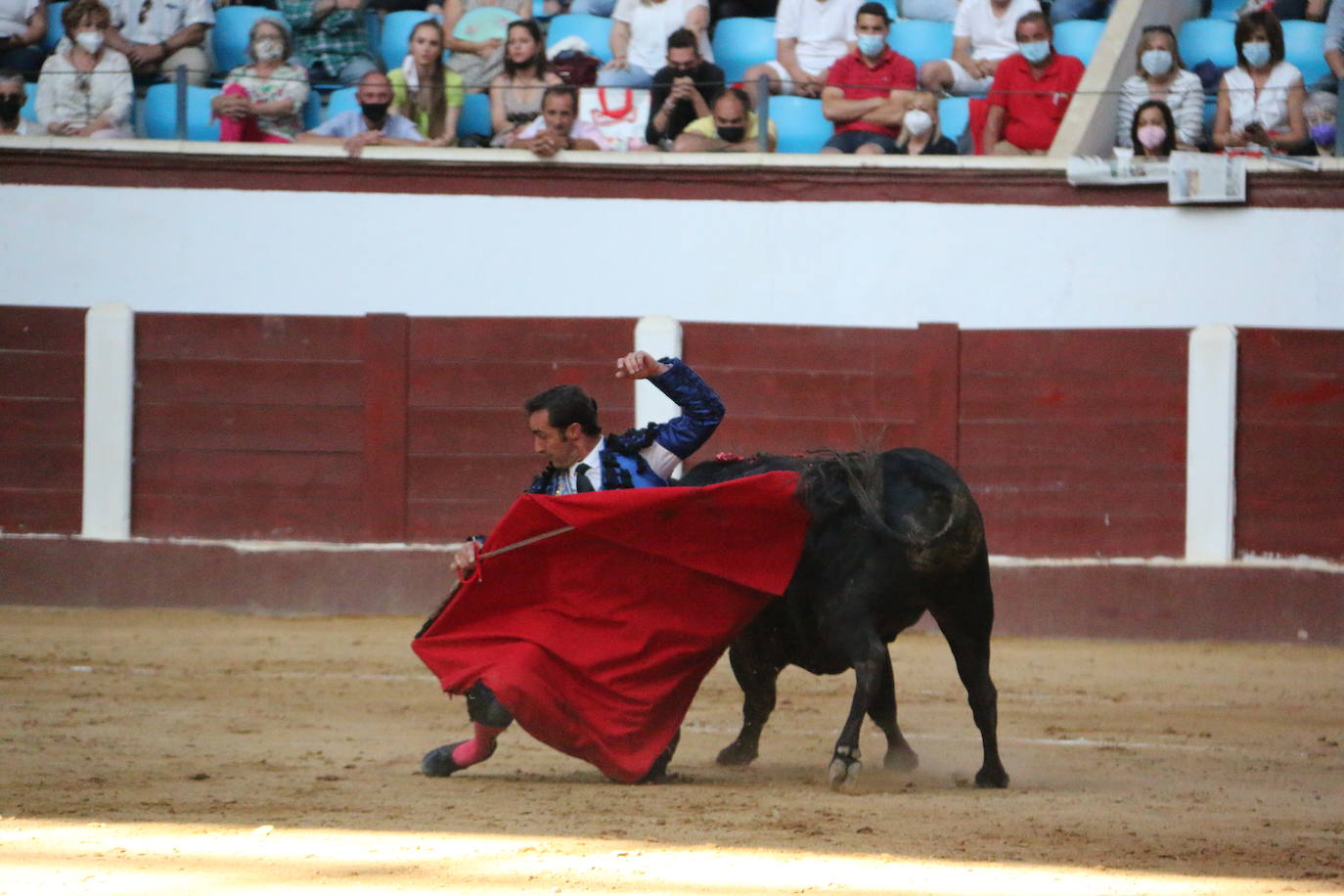 Fotos: Las mejores imágenes del Fandi en la plaza de torros de León