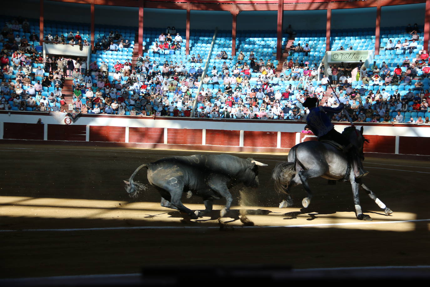 Fotos: Las mejores imágenes de Plablo Hermoso de Mendoza en la plaza de toros de León