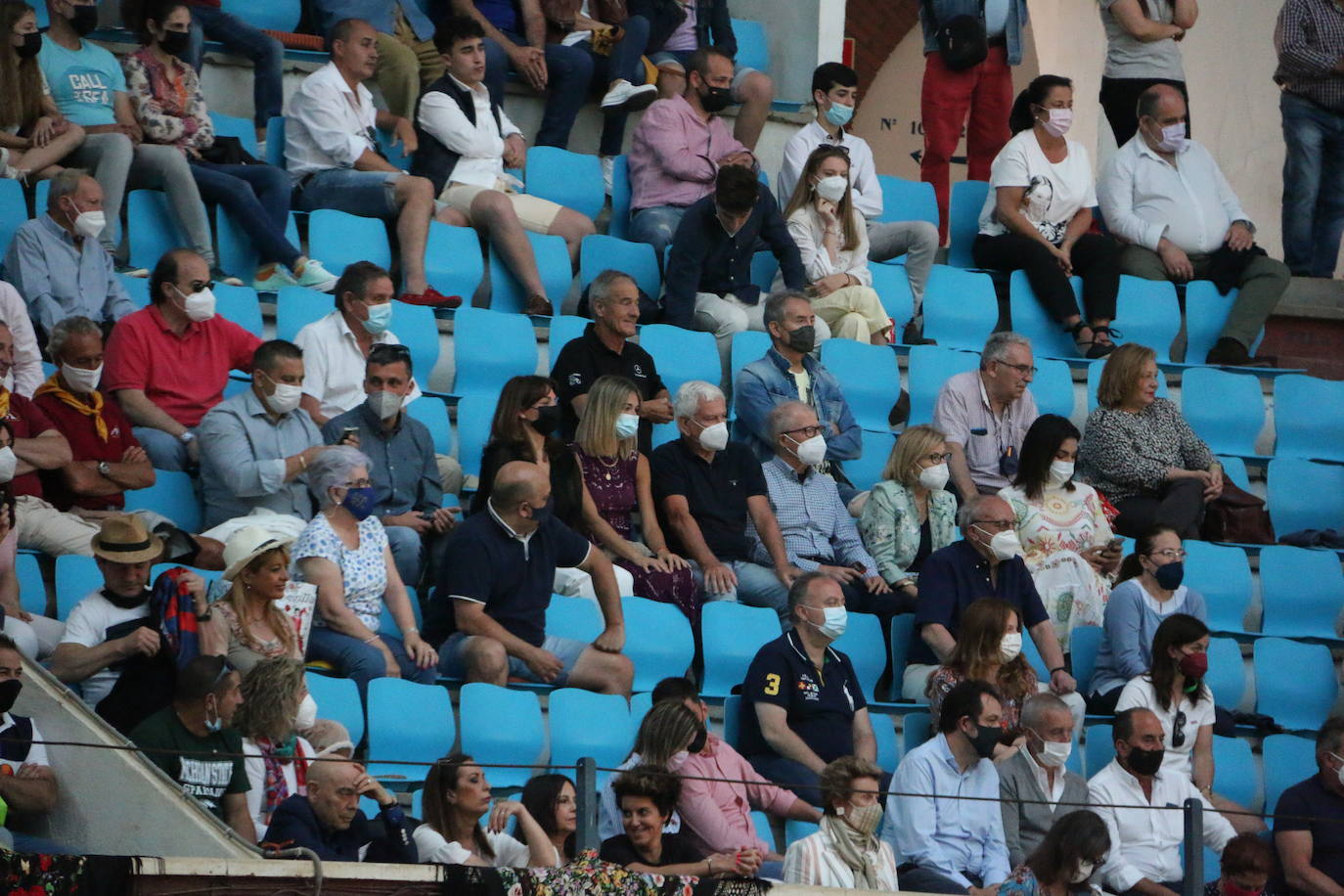 Fotos: Las mejores imágenes de Enrique Ponce en la plaza de toros de León