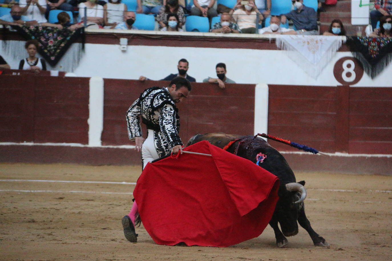 Fotos: Las mejores imágenes de Enrique Ponce en la plaza de toros de León