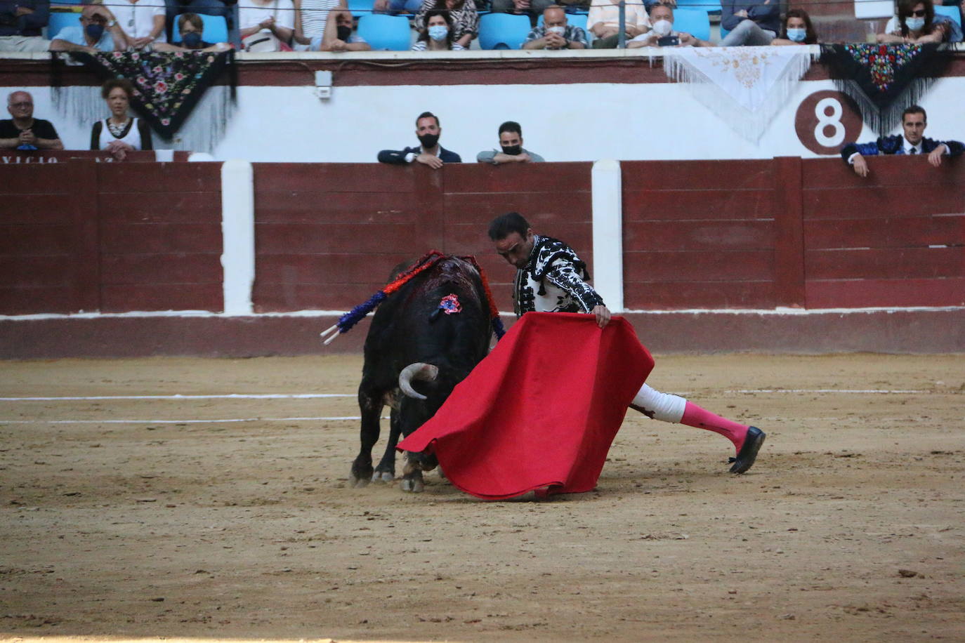 Fotos: Las mejores imágenes de Enrique Ponce en la plaza de toros de León