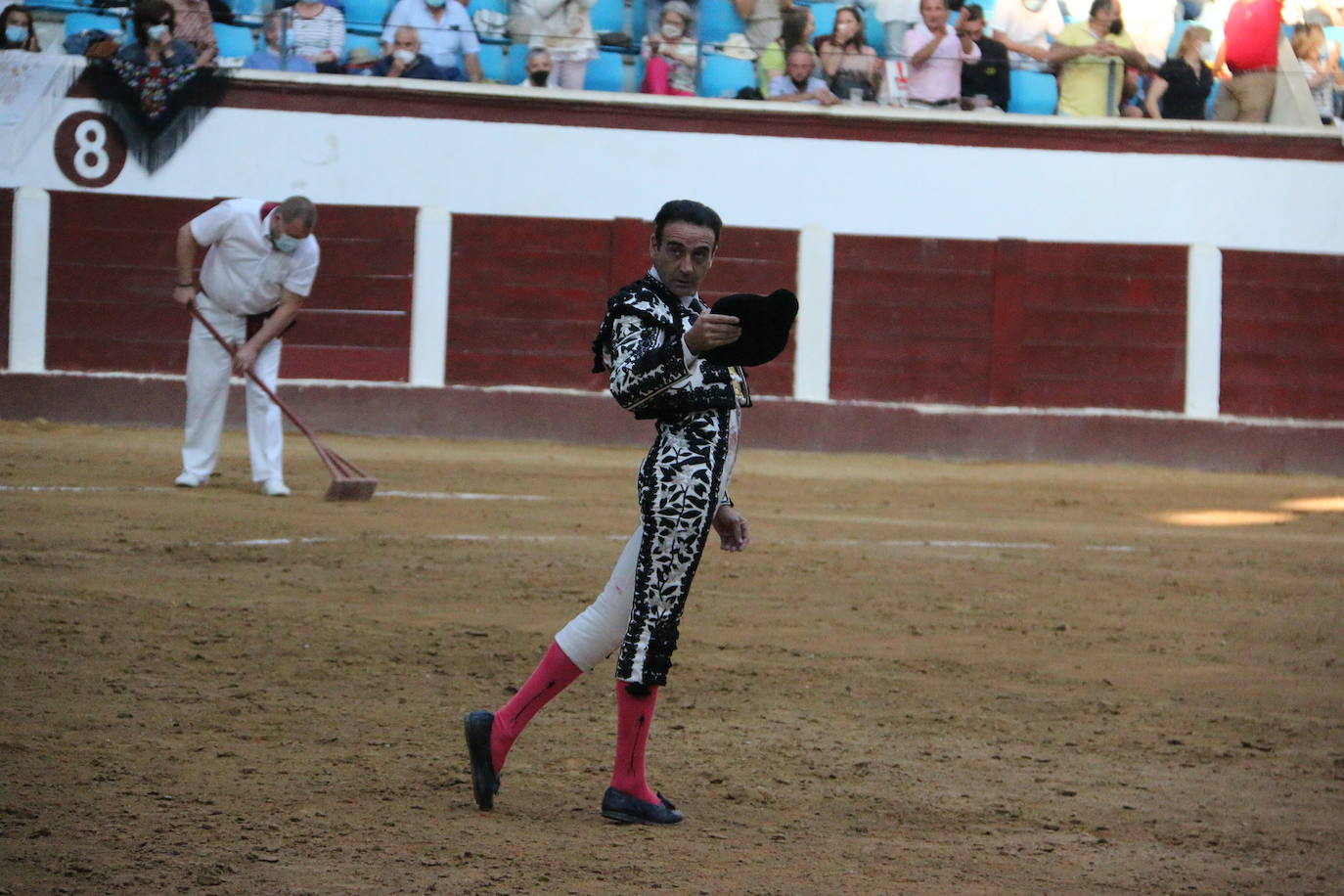 Fotos: Las mejores imágenes de Enrique Ponce en la plaza de toros de León