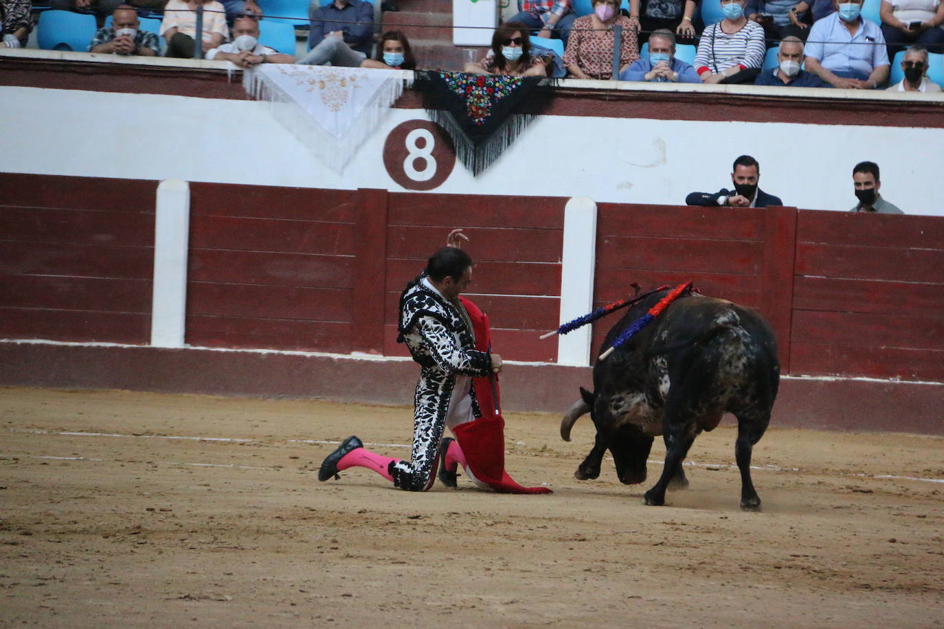 Fotos: Las mejores imágenes de Enrique Ponce en la plaza de toros de León