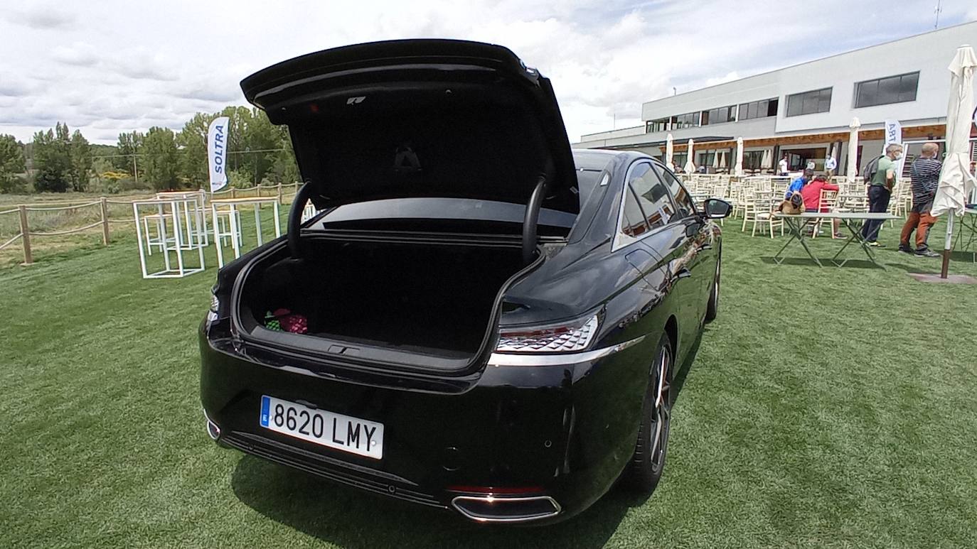 Fotos: DS9, la joya más elegante de Citroen, de la mano de Stellantis y Eslauto