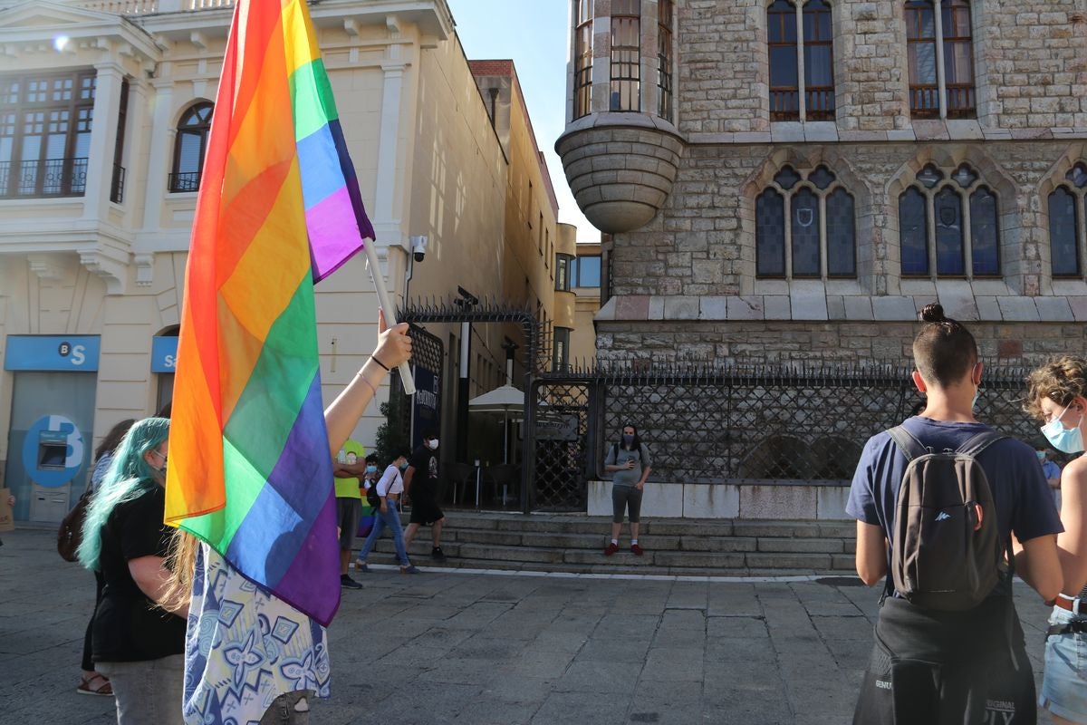 Fotos: León, contra la LGTBfobia