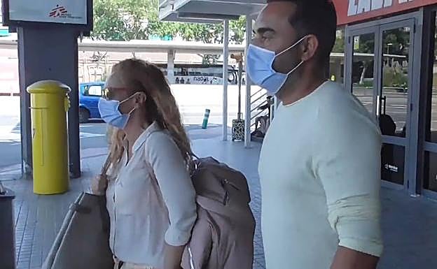 Rocío Carrasco y Fidel Albiac, viaje sorpresa a Barcelona