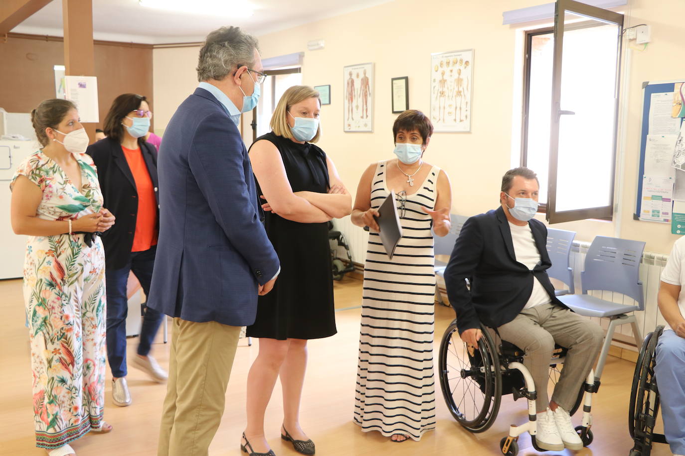 La consejera de Familia e Igualdad de Oportunidades, Isabel Blanco, visita el centro y resalta la importancia de apoyar estos programas para «dinamizar, modernizar y apostar por nuestro mundo rural y fijar población»