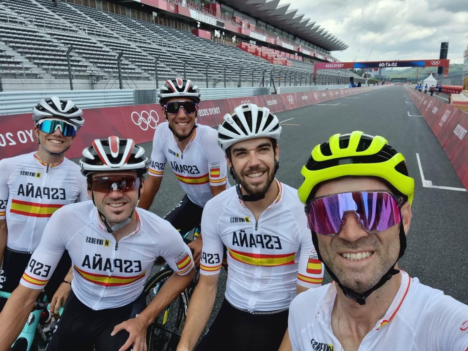 La selección de ciclismo da negativo en la prueba covid y podrá competir esta madrugada