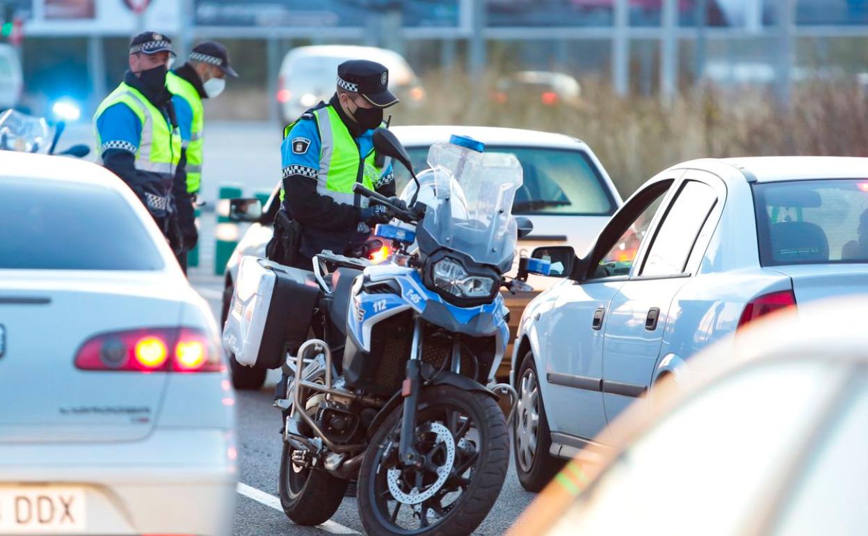 Control de la Policía Local de León.