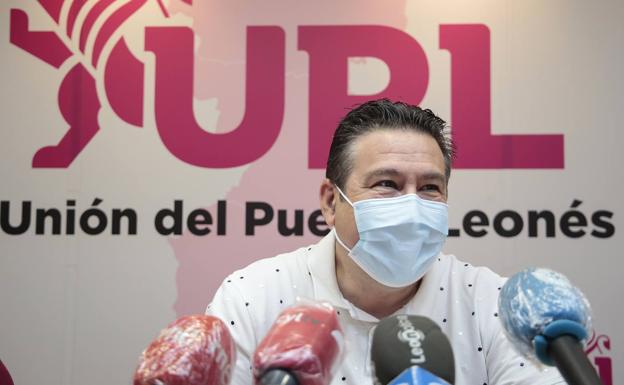 Luis Mariano Santos, durante la rueda de prensa. 