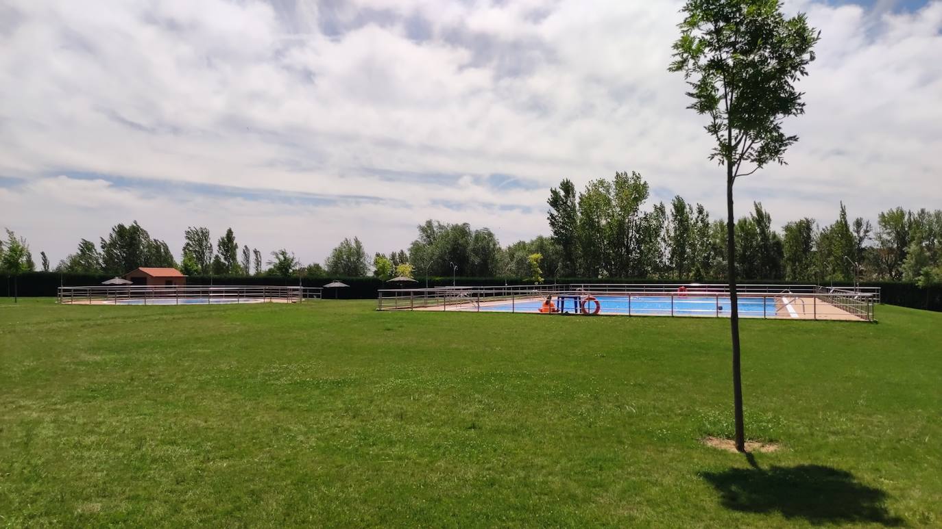 Las piscinas municipales de Gordoncillo son una alternativa veraniega para refrescarse