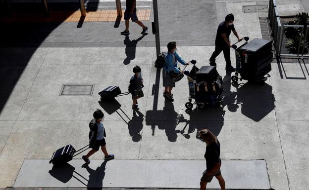 Estados Unidos exigirá la vacuna a los extranjeros que lleguen al país