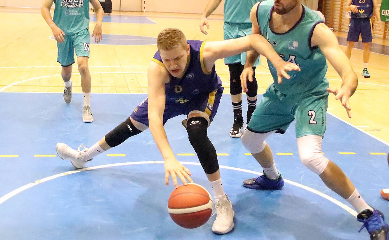 Domínguez, en un partido de la pasada temporada.