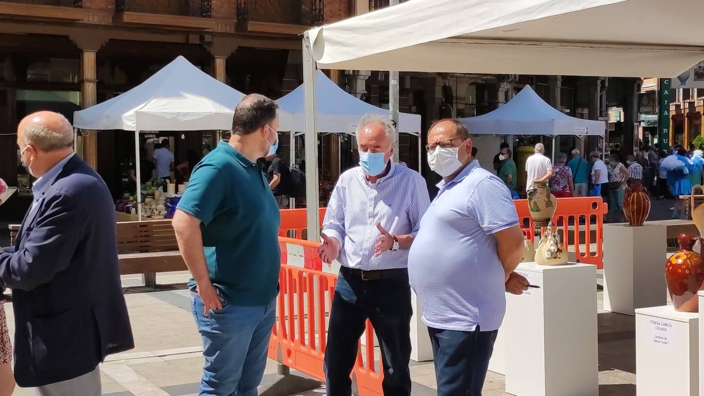 La feria artesana se celebra estos días en la ciudad leonesa.