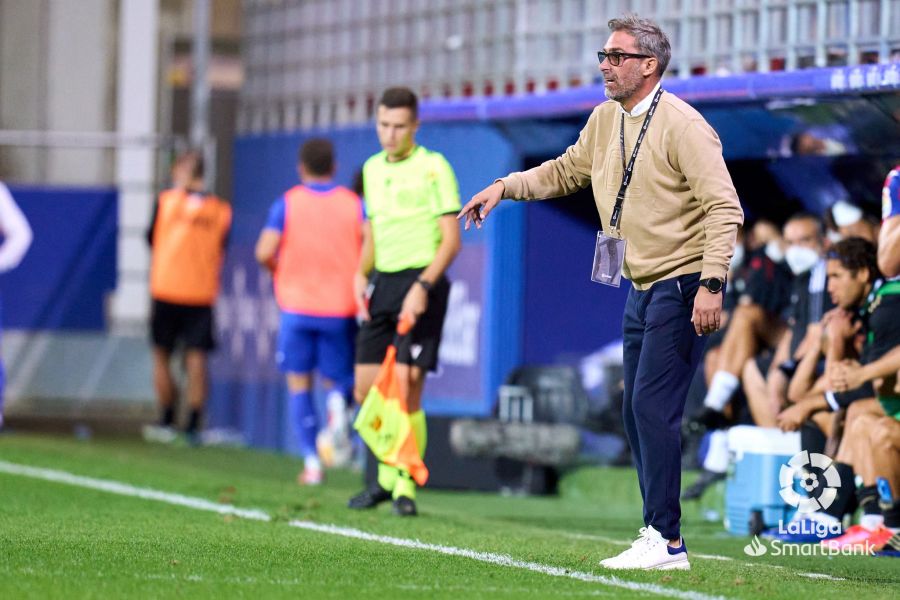 El conjunto berciano se ha enfrentado al Eibar en Ipurúa en la segunda jornada de campeonato liguero