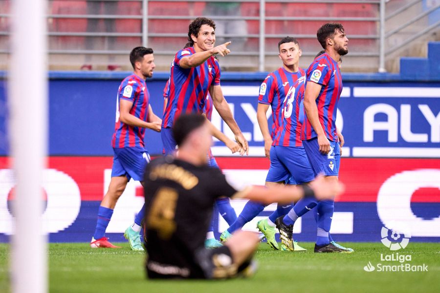 El conjunto berciano se ha enfrentado al Eibar en Ipurúa en la segunda jornada de campeonato liguero