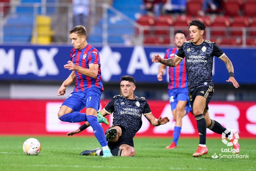 El conjunto berciano se ha enfrentado al Eibar en Ipurúa en la segunda jornada de campeonato liguero