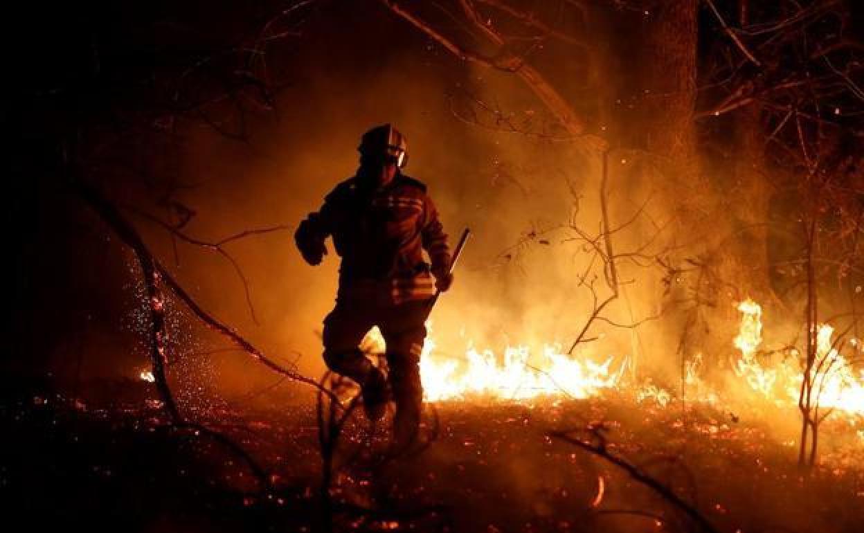 Imagen de un incendio en la provincia.