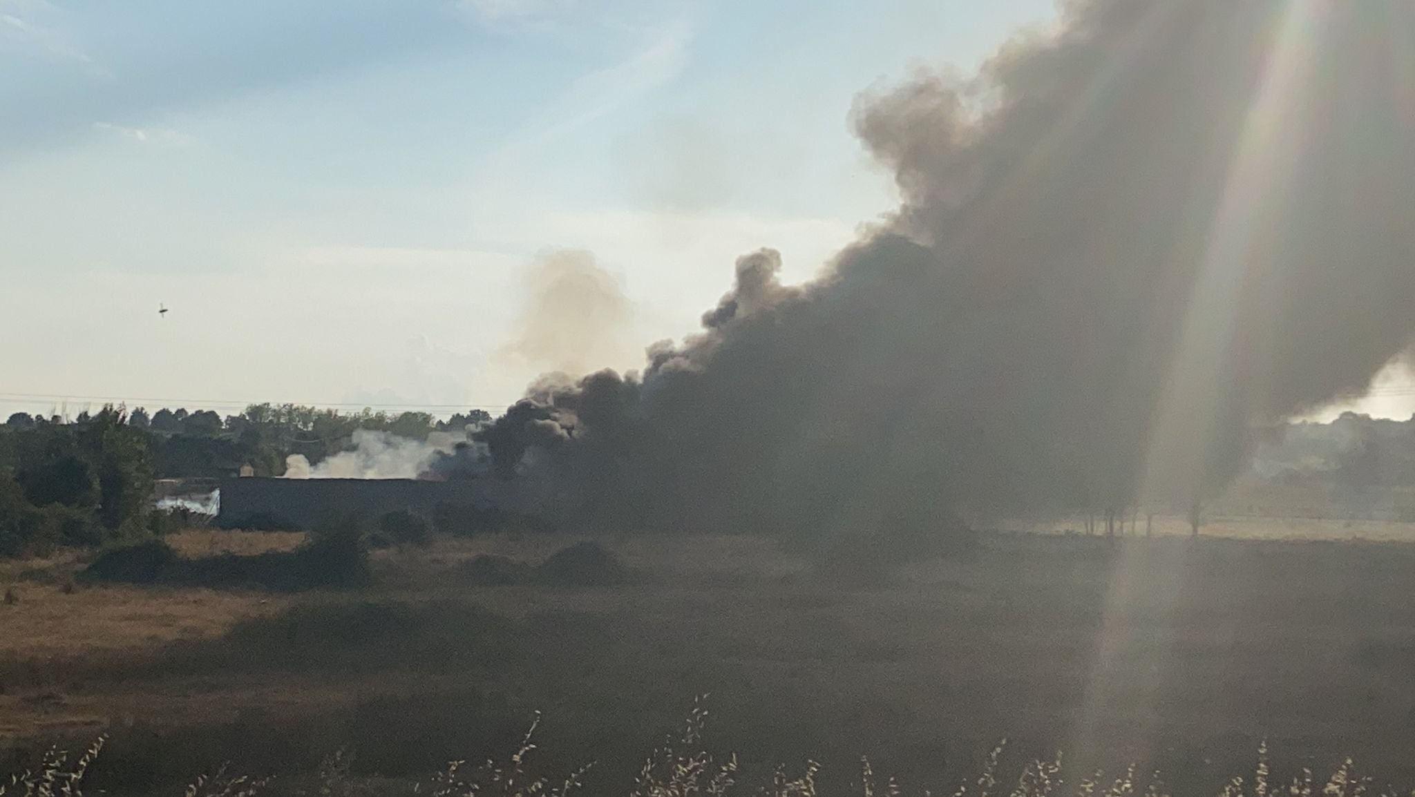 El fuego ha ocasinado grandes destrozos.