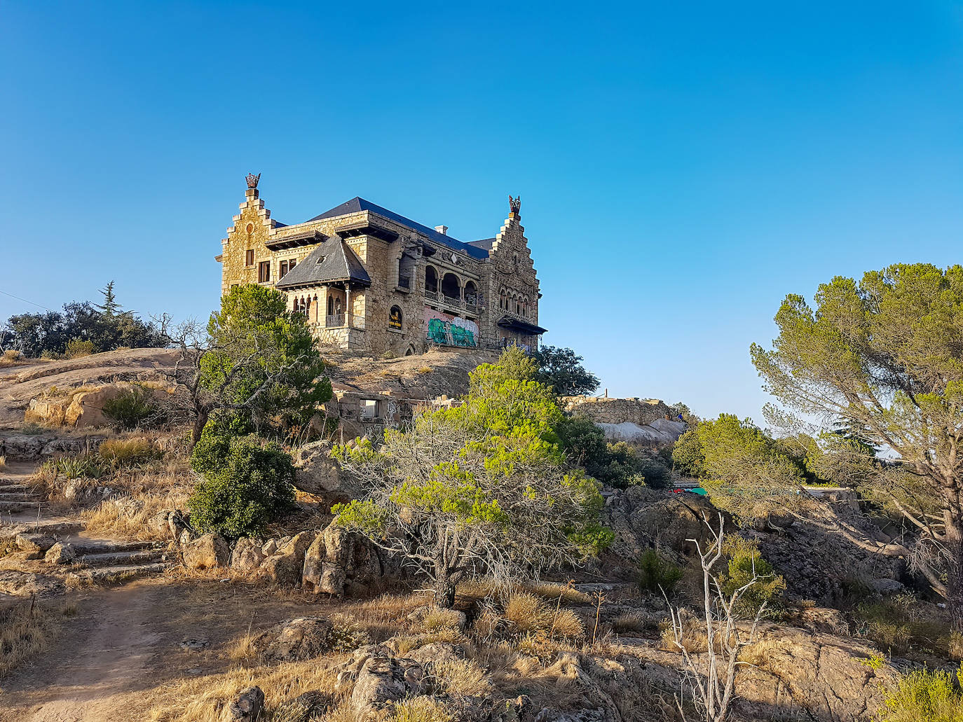 7.  El Canto de Pico. (Torrelodones, Madrid).
