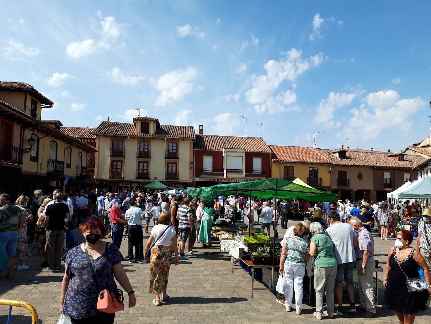 Feria del Tomate de Mansilla de las Mulas.