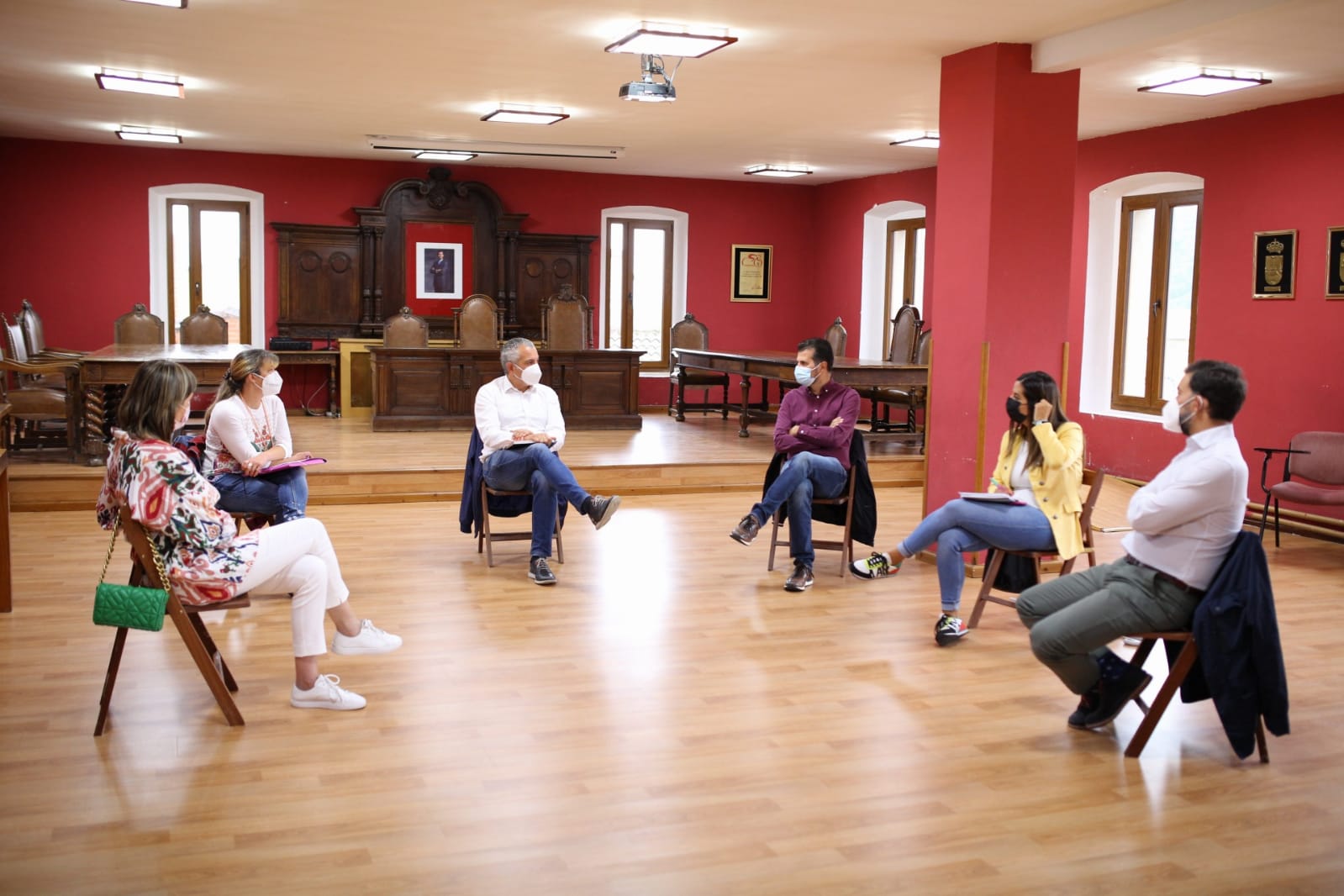 El secretario general del PSOE en Castilla y León reclama que se permita trabajar a la Comisión que investiga los fallecimientos en las residencias de la comunidad.