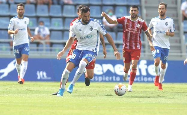 Galería. Primera derrota en Tenerife para la Deportiva.