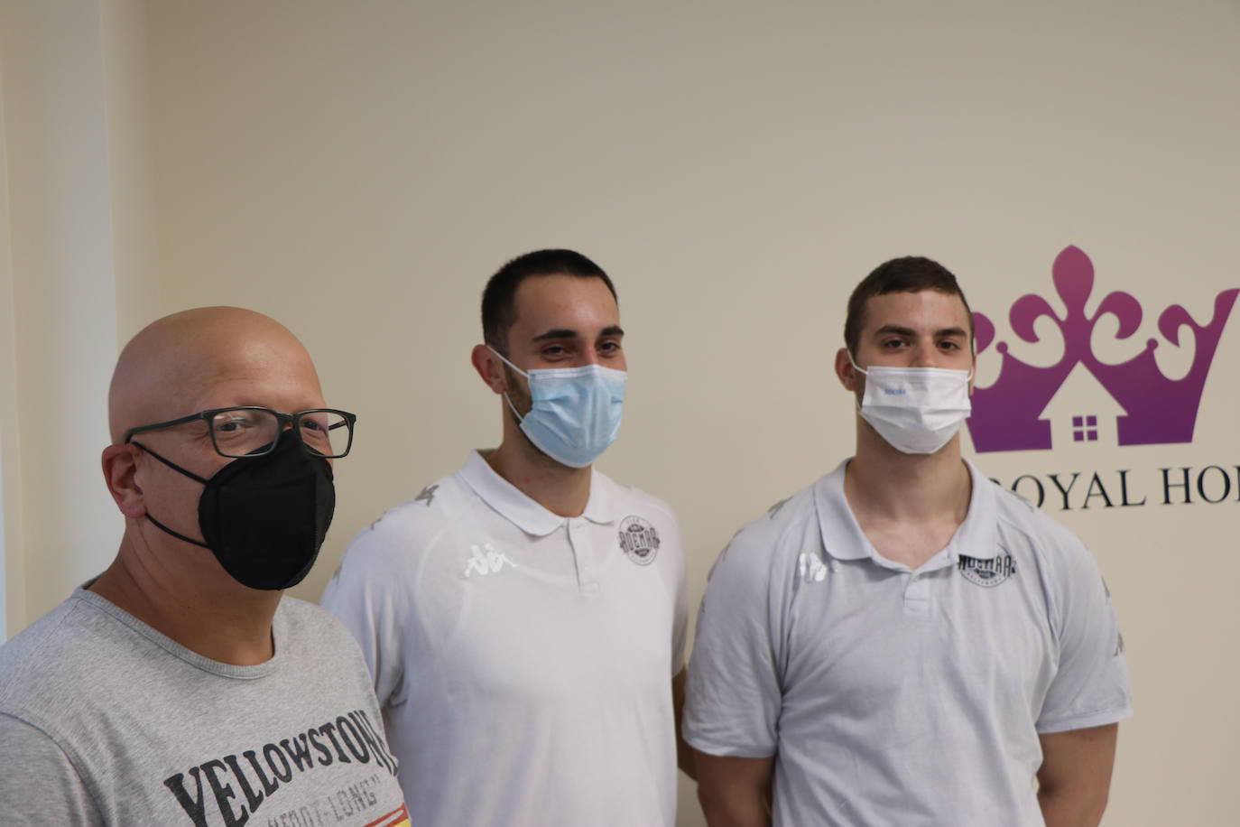 De izquierda a derecha, Jocinovic, Milosavljevic y Šoljić.