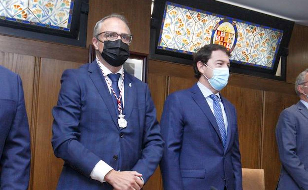 El alcalde de Ponferrada, junto al presidente de la Junta.