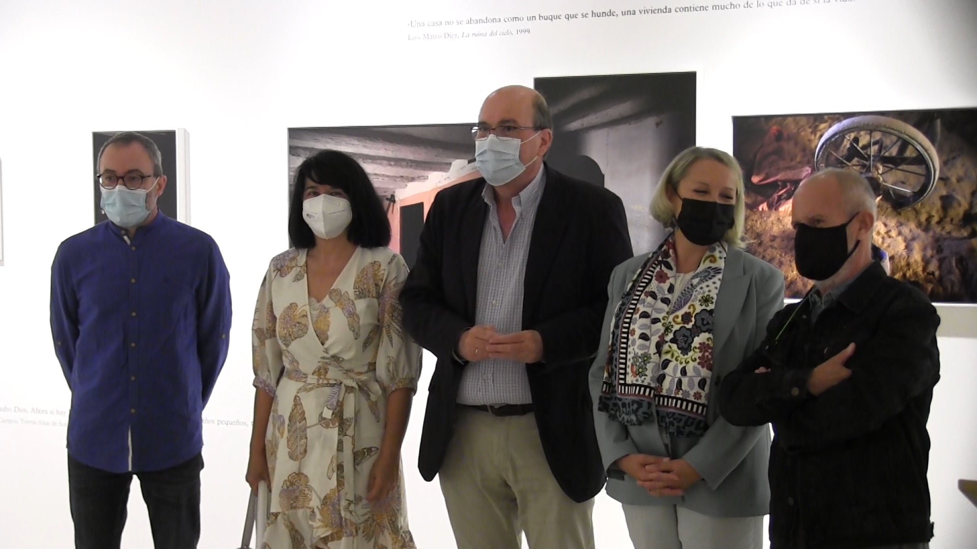 La muestra organizada por la Consejería de Cultura y Turismo en colaboración con Acción Cultural Española, presenta el proyecto fotográfico de José María Navia que describe un viaje a la España interior a través de una selección de las 158 fotografías que conforman el libro del mismo título| La exposición podrá verse hasta el 7 de noviembre