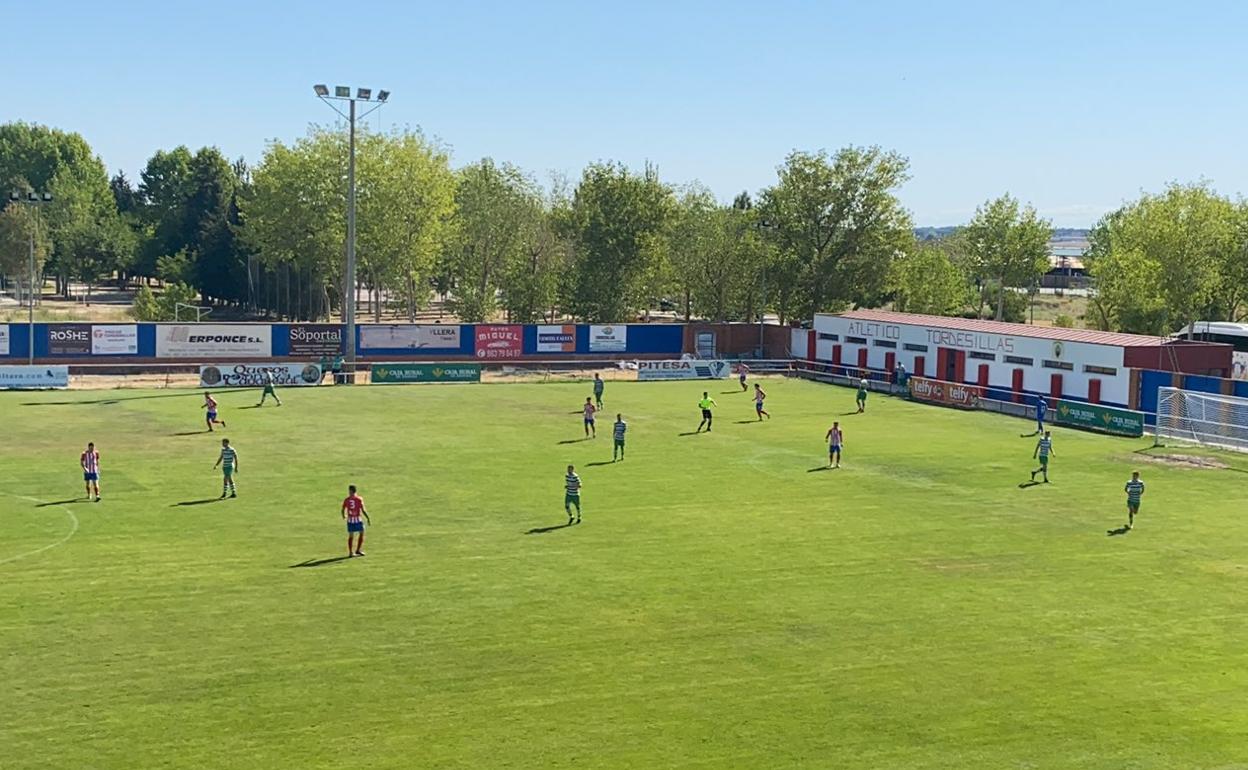 Partido disputado en Las Salinas entre ambos equipos.