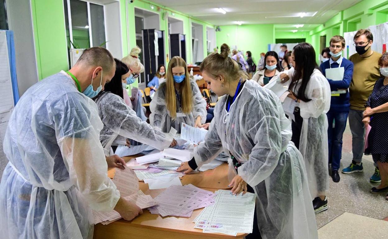 Colegio electoral en Rusia.