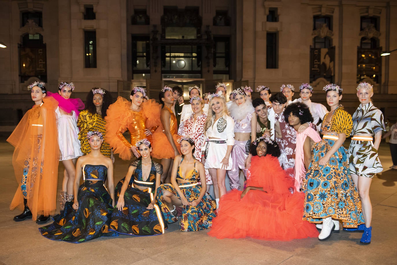 La leonesa María Lafuente presenta su nueva colección 'Meraki' en la Mercedes-Benz Madrid Fashion Week.